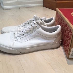 White Mens Vans- Old Skool